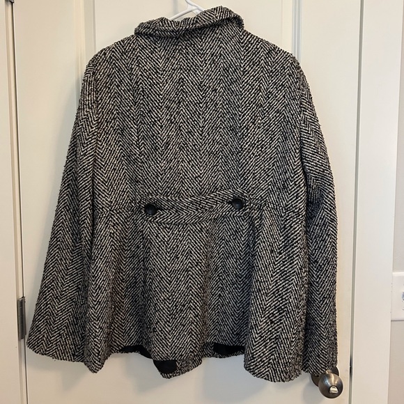 Old Navy Black and White Women's Winter Coat XL Herringbone - Picture 2 of 9
